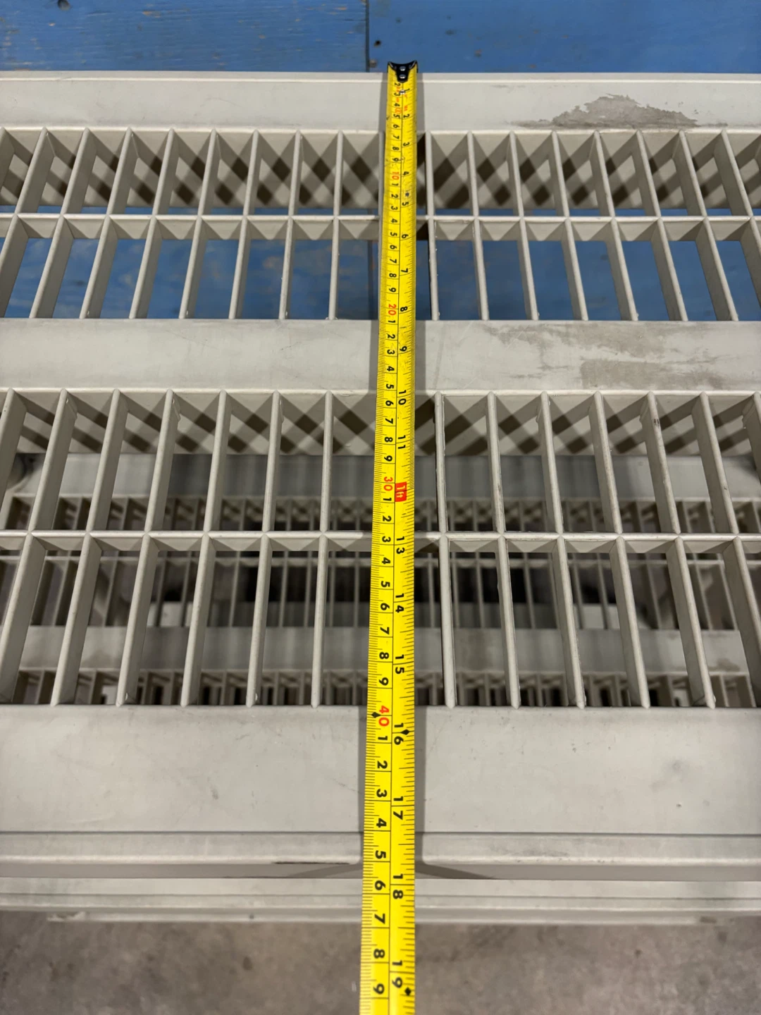 Plastic Shelving Unit - 4 Tier - photo 4
