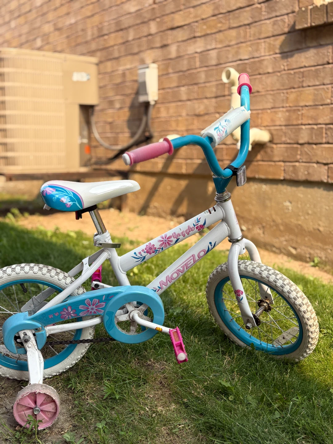 Movelo Razzle Girls Bike – 14” Ready to Ride! 🌸