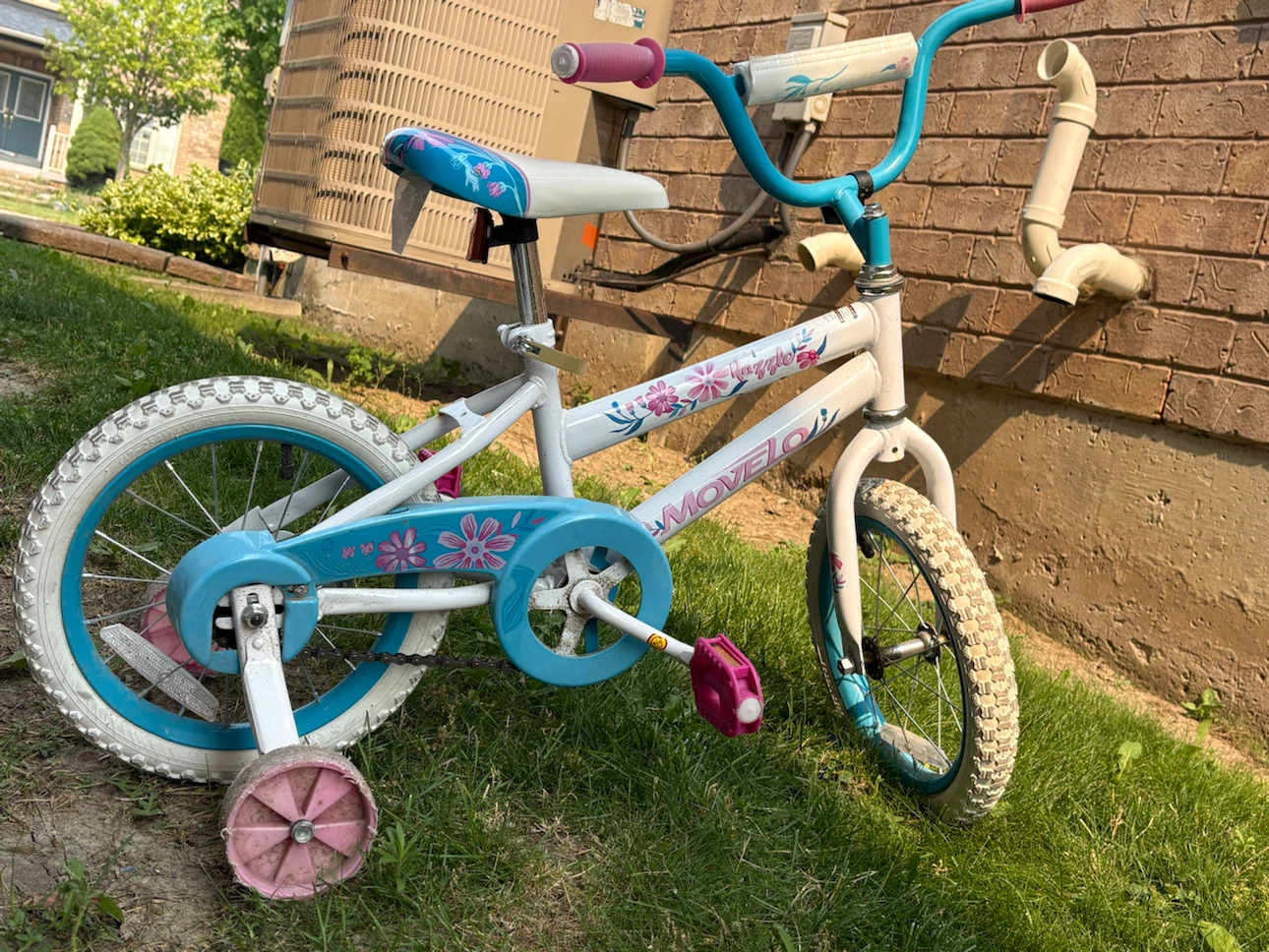 Movelo Razzle Girls Bike – 14” Ready to Ride! 🌸 - photo 3