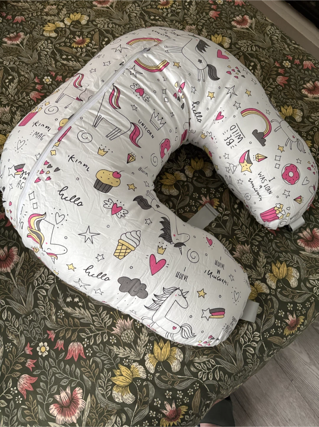 Nursing Pillow - photo 3