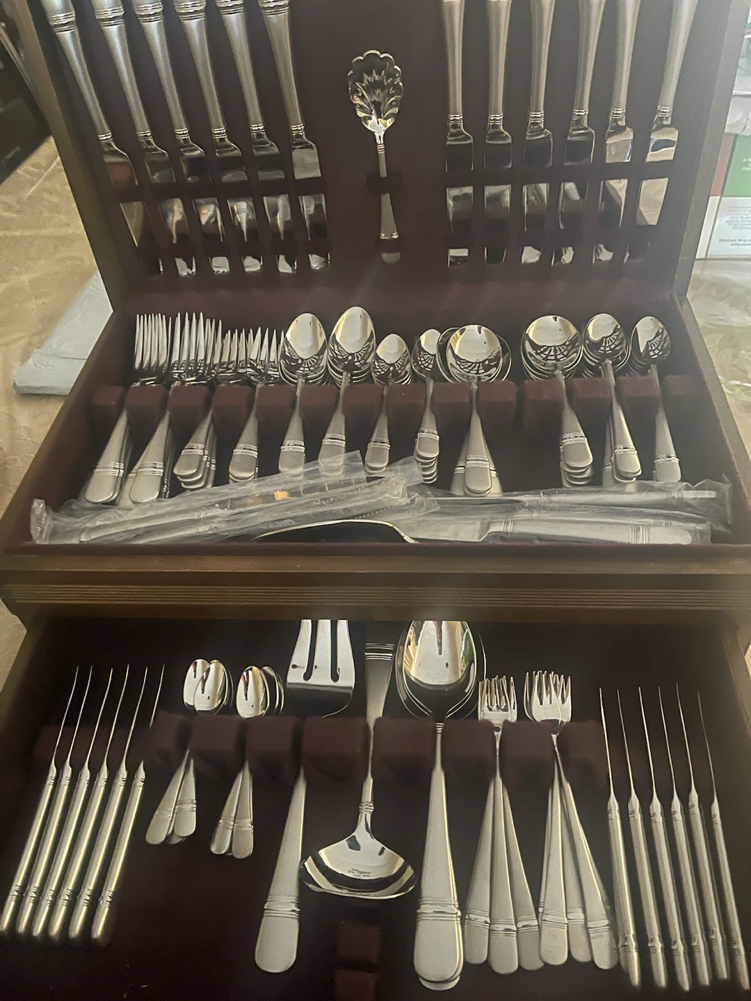 Silverware Set
