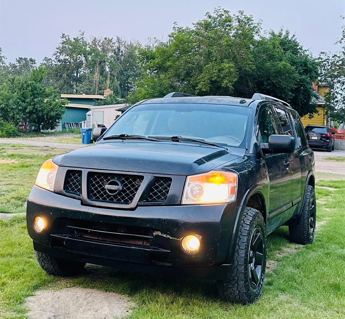 Nissan Armada SL SUV - photo 2