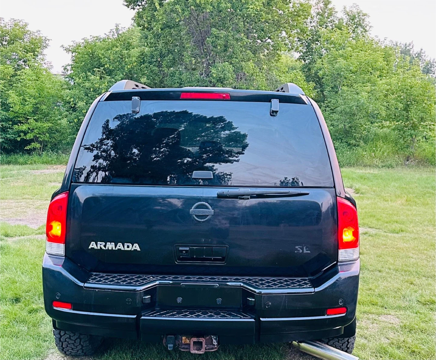 Nissan Armada SL SUV - photo 5
