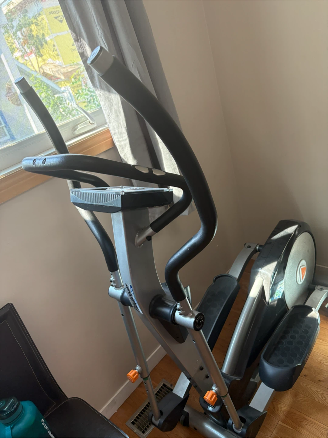 Ecliptical training machine - photo 2
