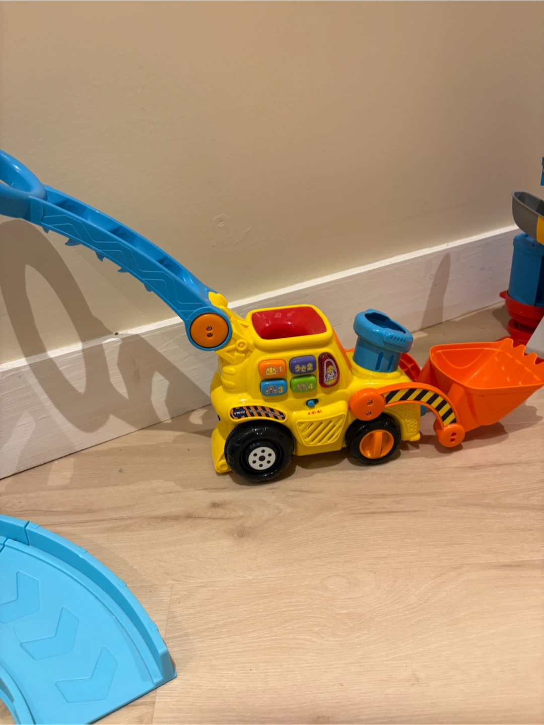 Toys! Paw Patrol , Fisher Price, V-tech and more! - photo 4