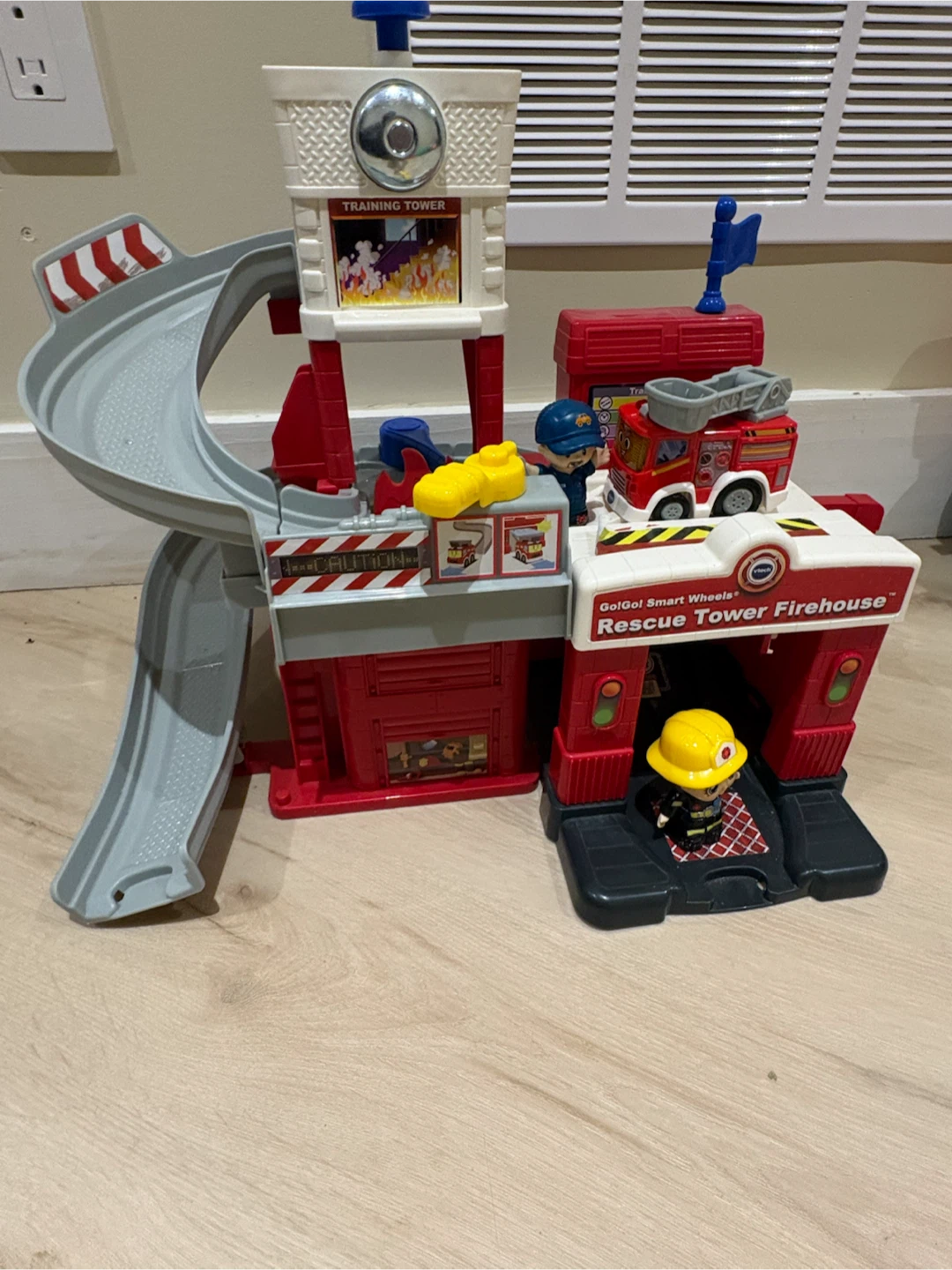 Toys! Paw Patrol , Fisher Price, V-tech and more! - photo 5