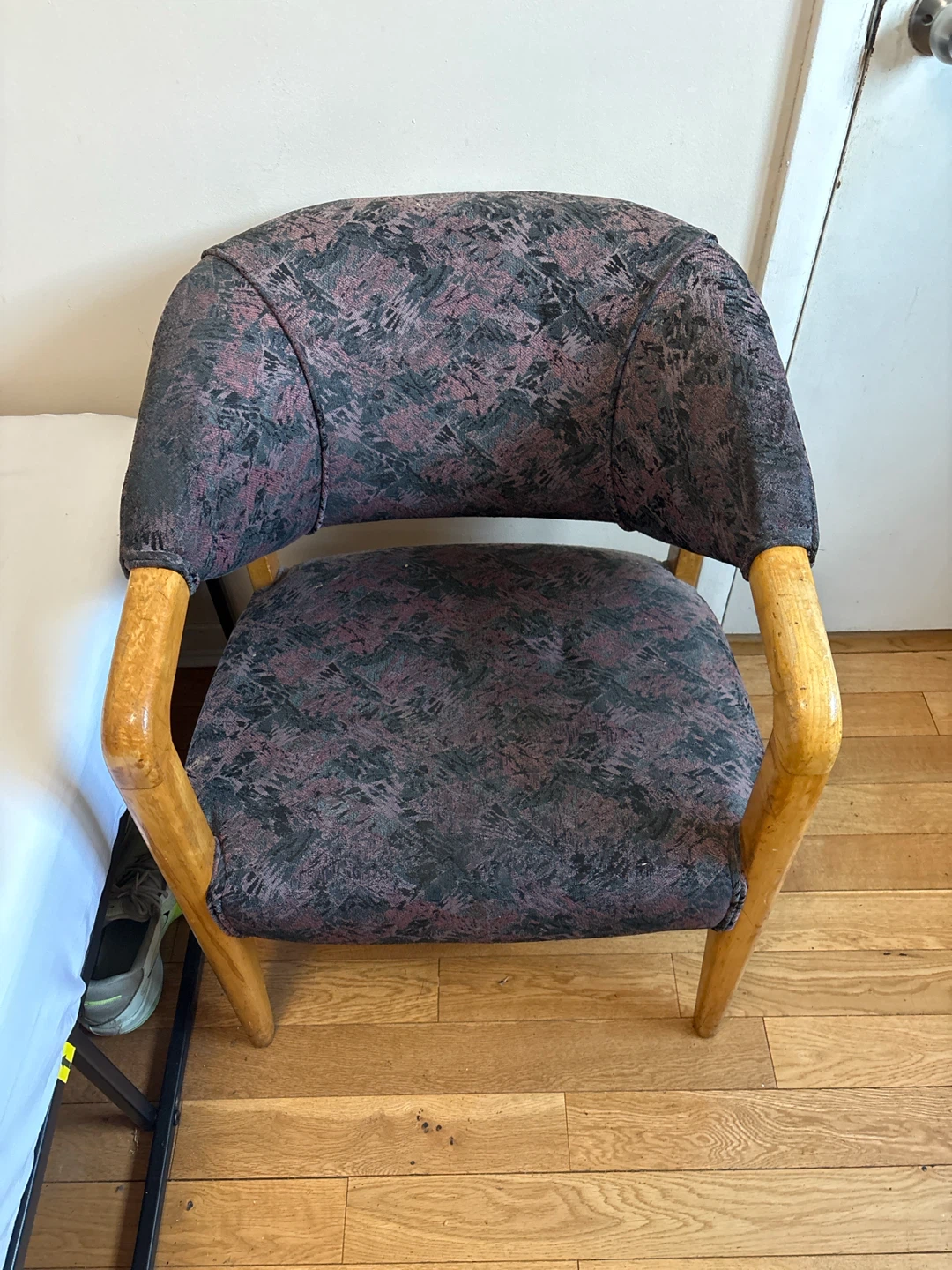 moving sale leather chairs and arm chairs for sale - photo 2