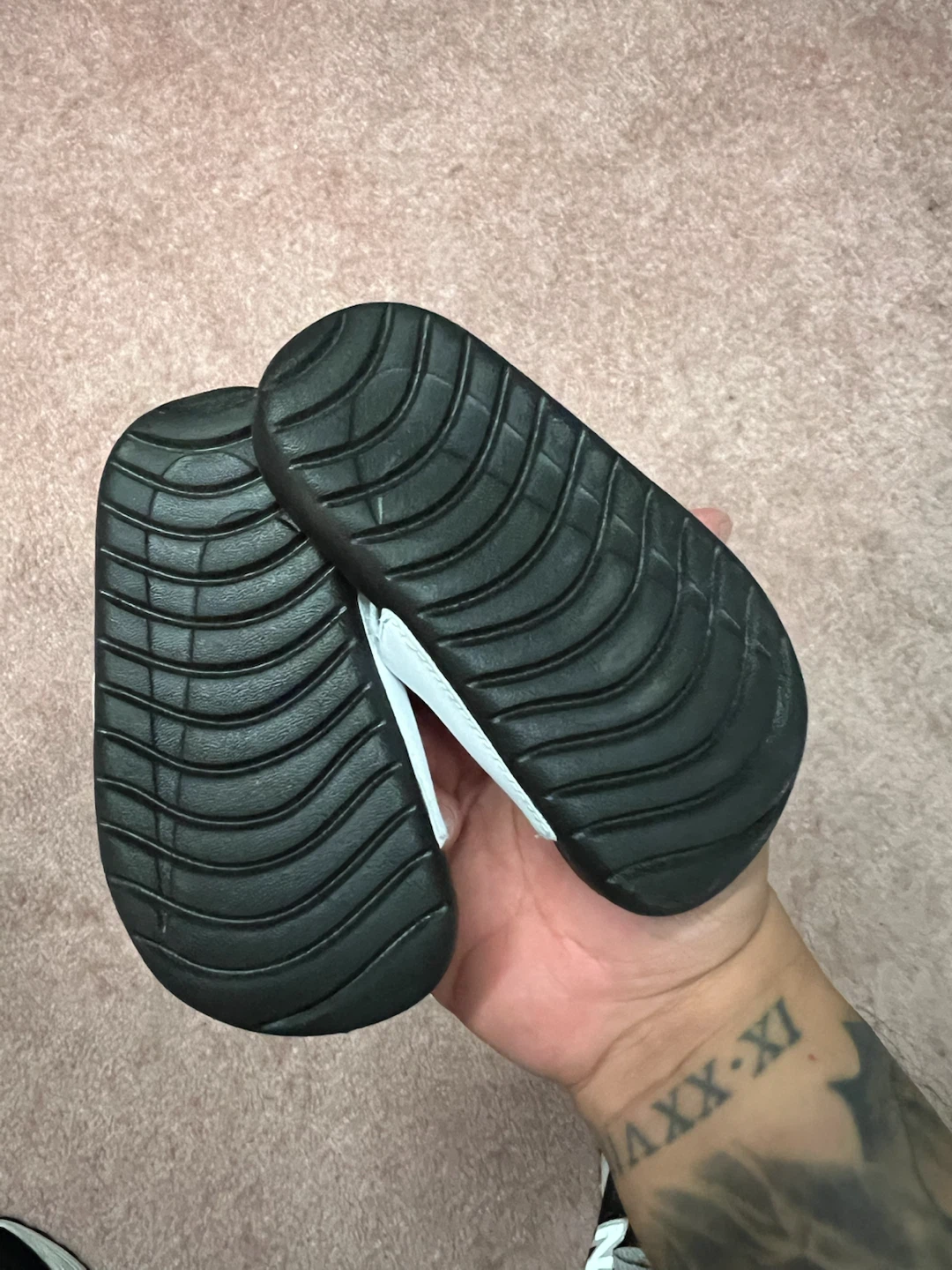 Nike Kids' Slides sz 6C - photo 2