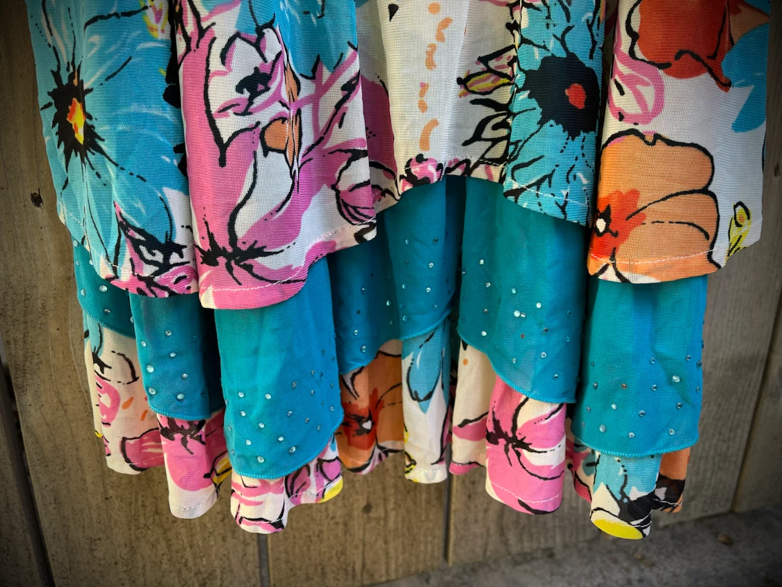 Vintage Sundress with floral print and ruffled hem - photo 3