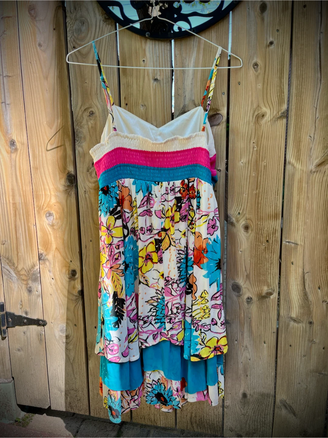 Vintage Sundress with floral print and ruffled hem - photo 4