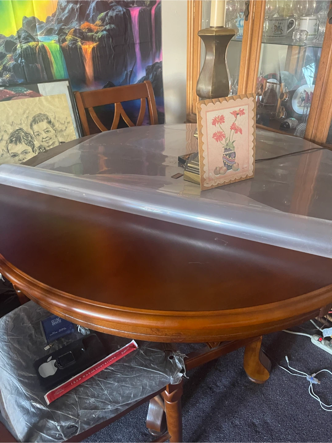 Round Dining Table with Protective Cover - photo 2