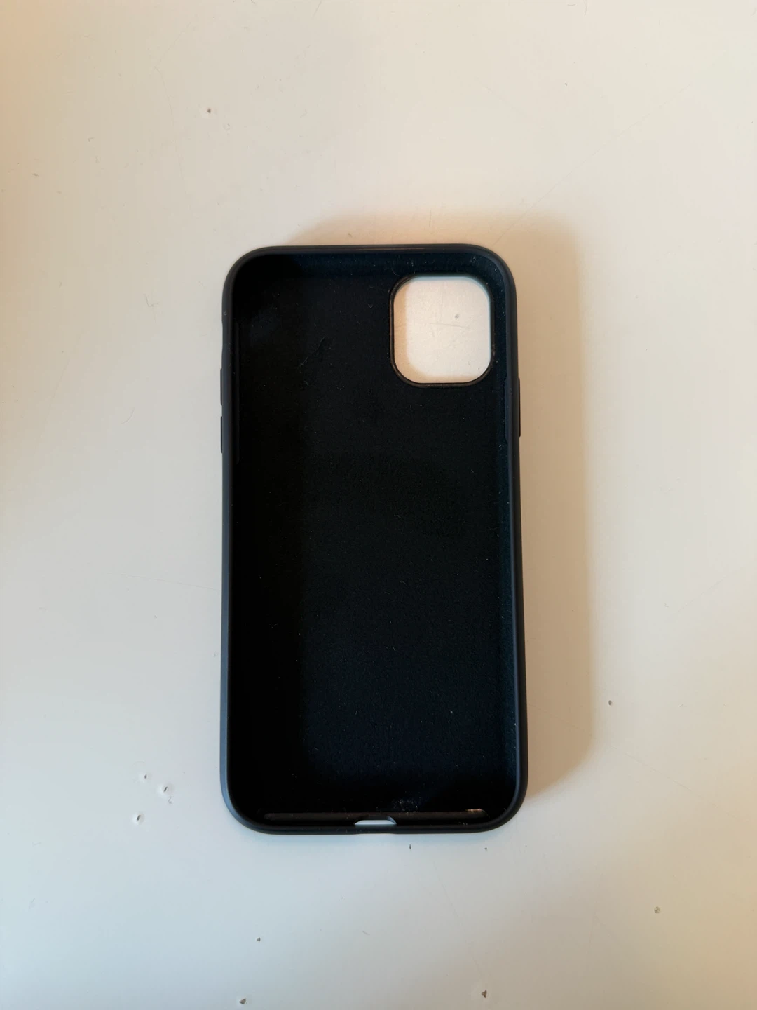 IPhone 11 - photo 3