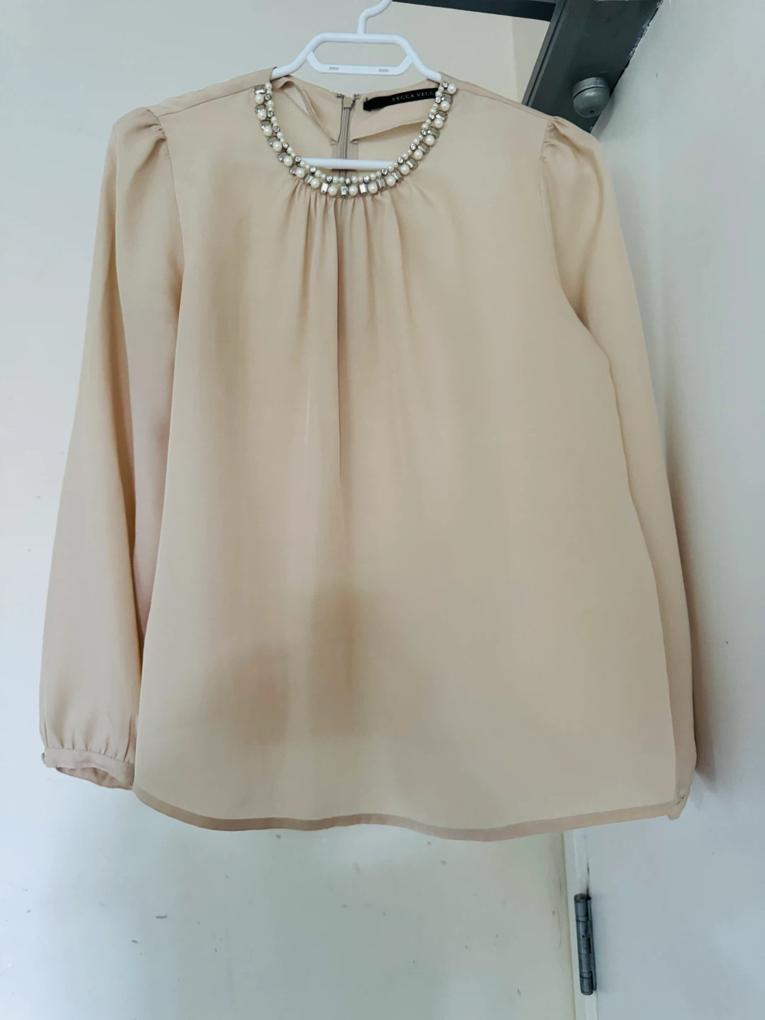 YECCA VECCA Beige Beaded Neckline Blouse - photo 3