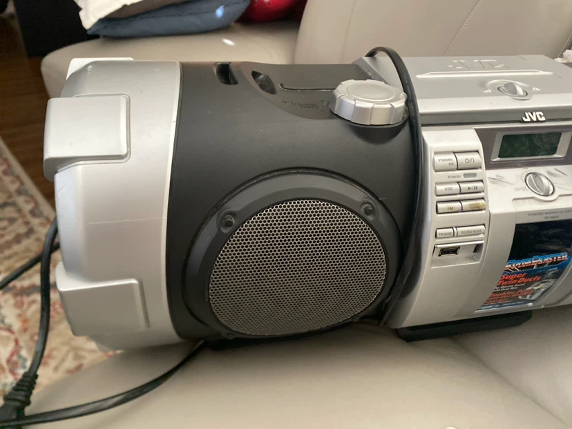 JVC RV-NB50 Boomblaster Powered Woofer CD System - photo 2