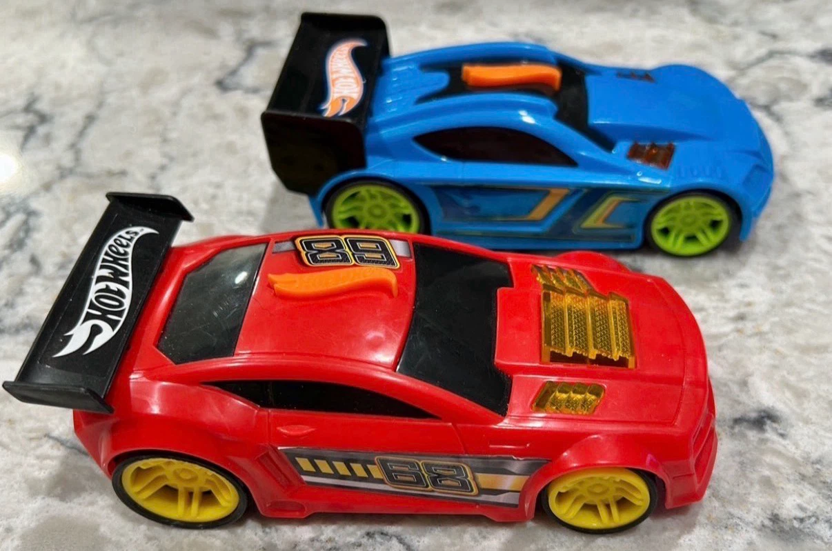 Plastic Hot Wheels Race Cars. Button on Top Plays Burnout Noises