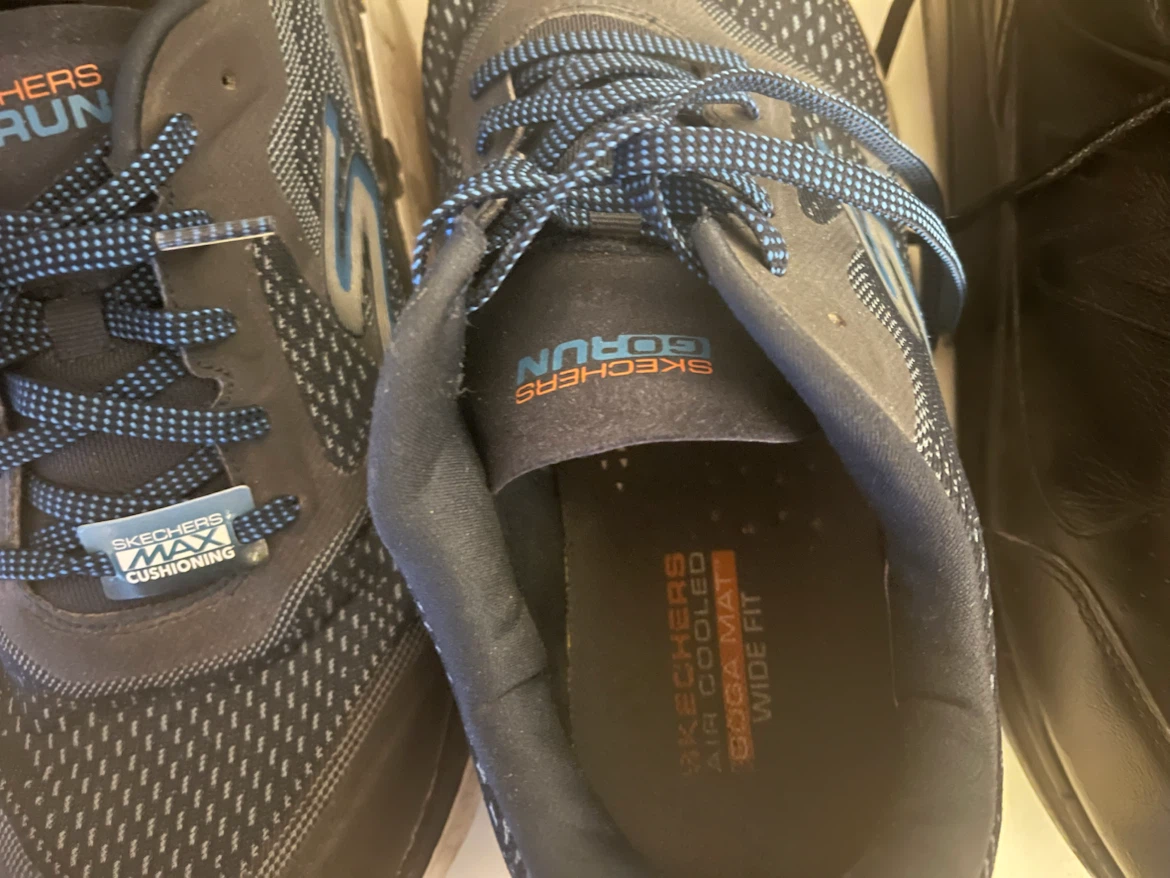 Skechers Men's Max Cushioning Running Shoes - photo 2