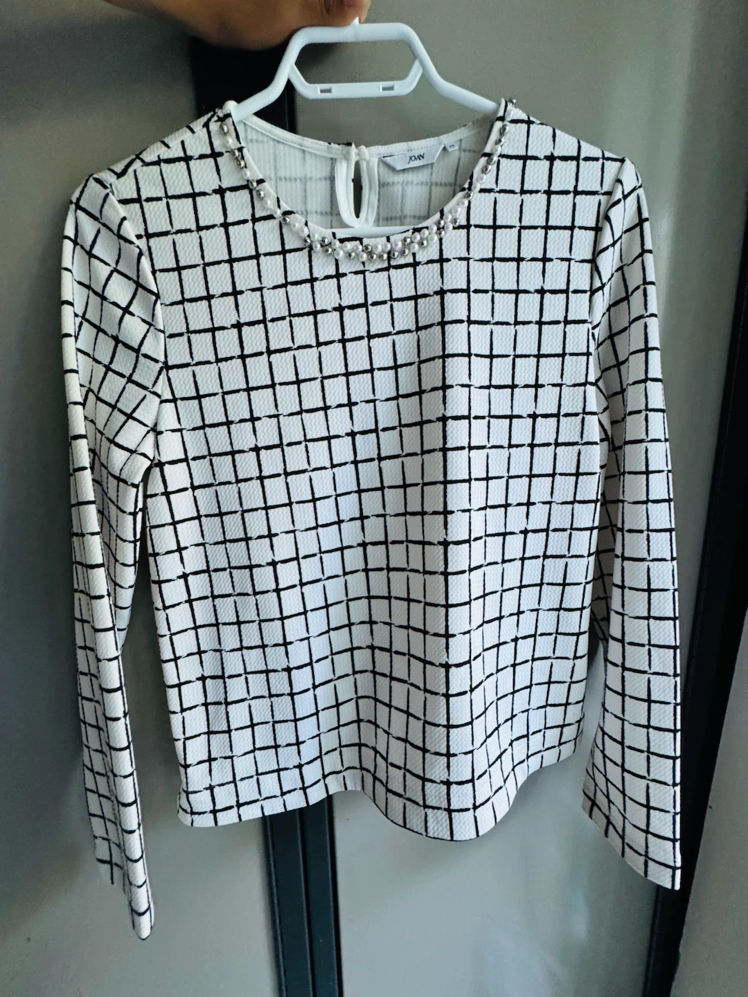 JOAN long-sleeve grid top