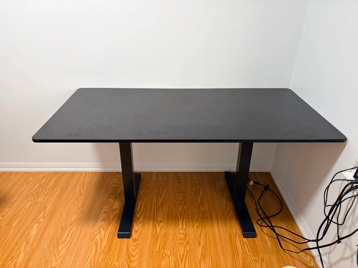 Black work table - photo 2