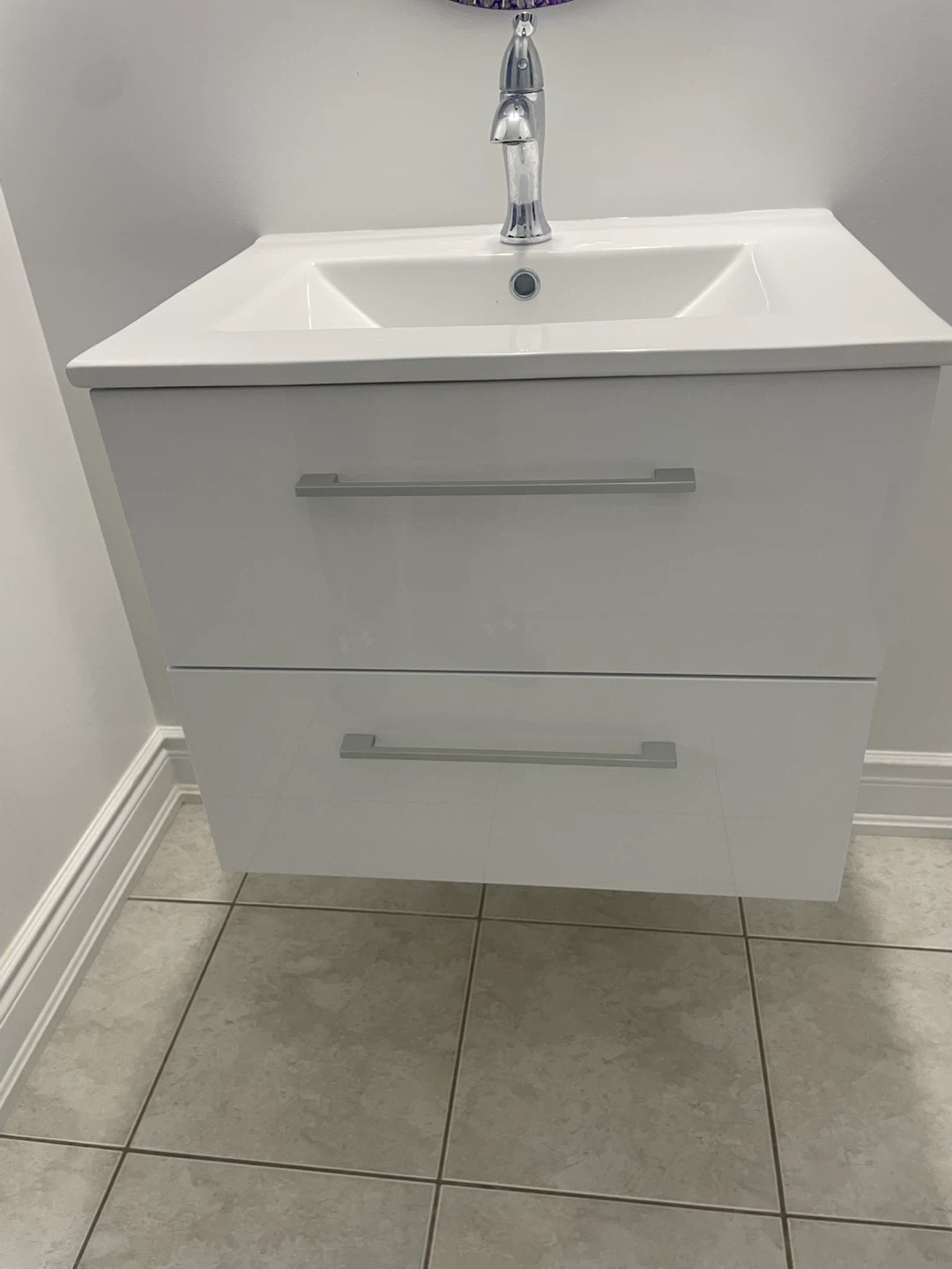 Bathroom vanity