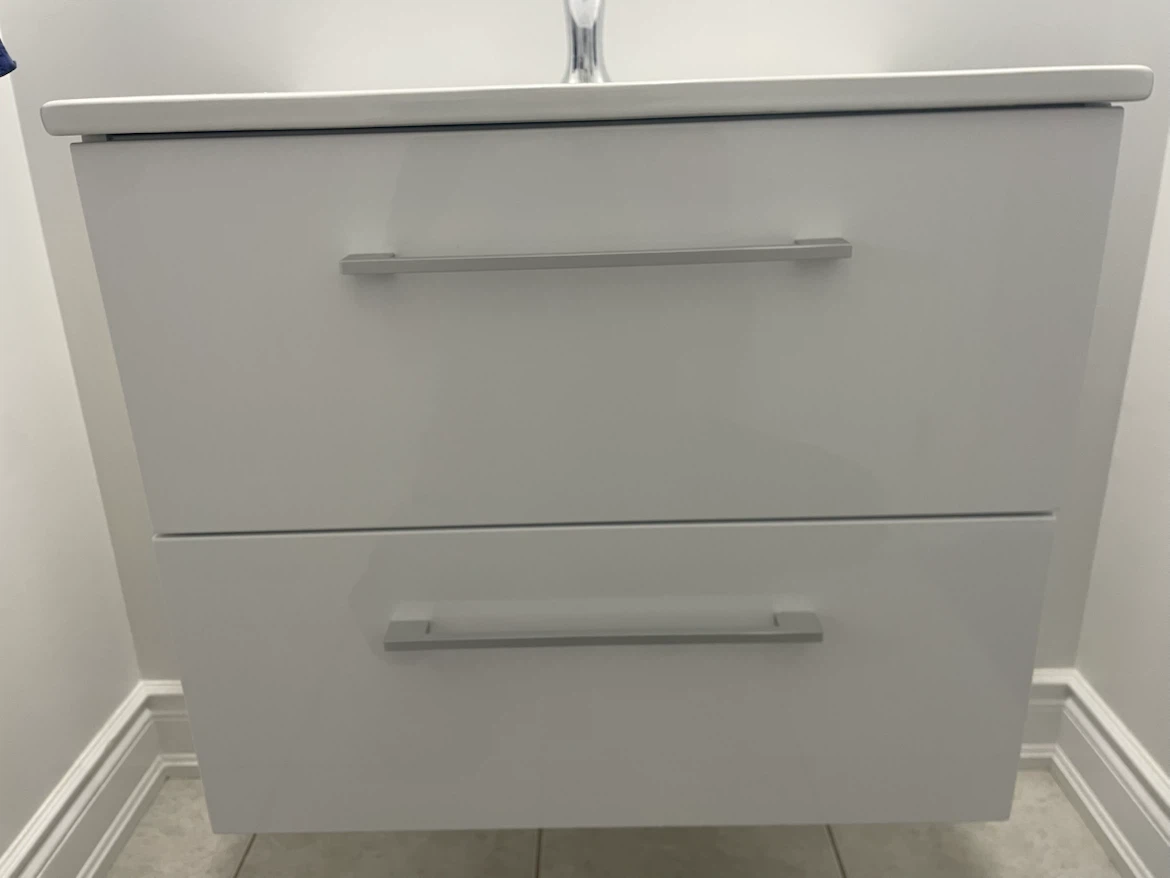 Bathroom vanity - photo 3