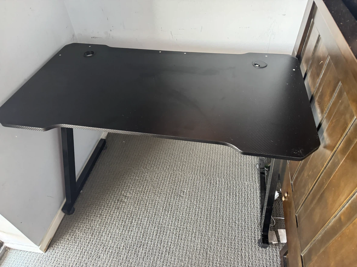 Desk Good Condition