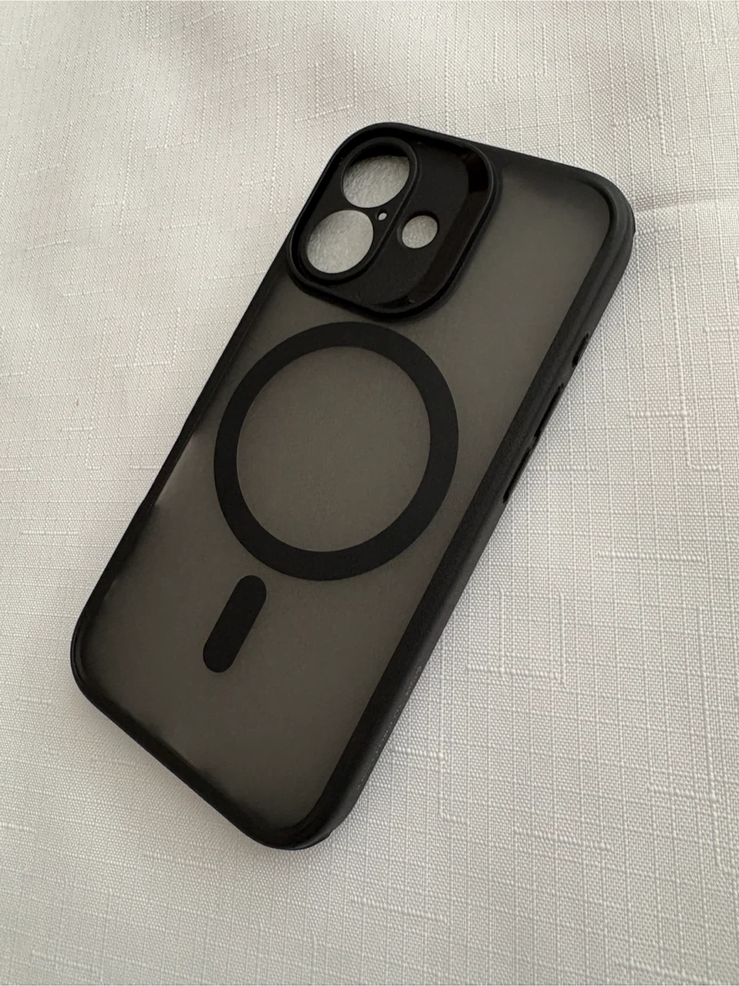 Magnetic Case for iPhone 12/12 Pro - photo 2