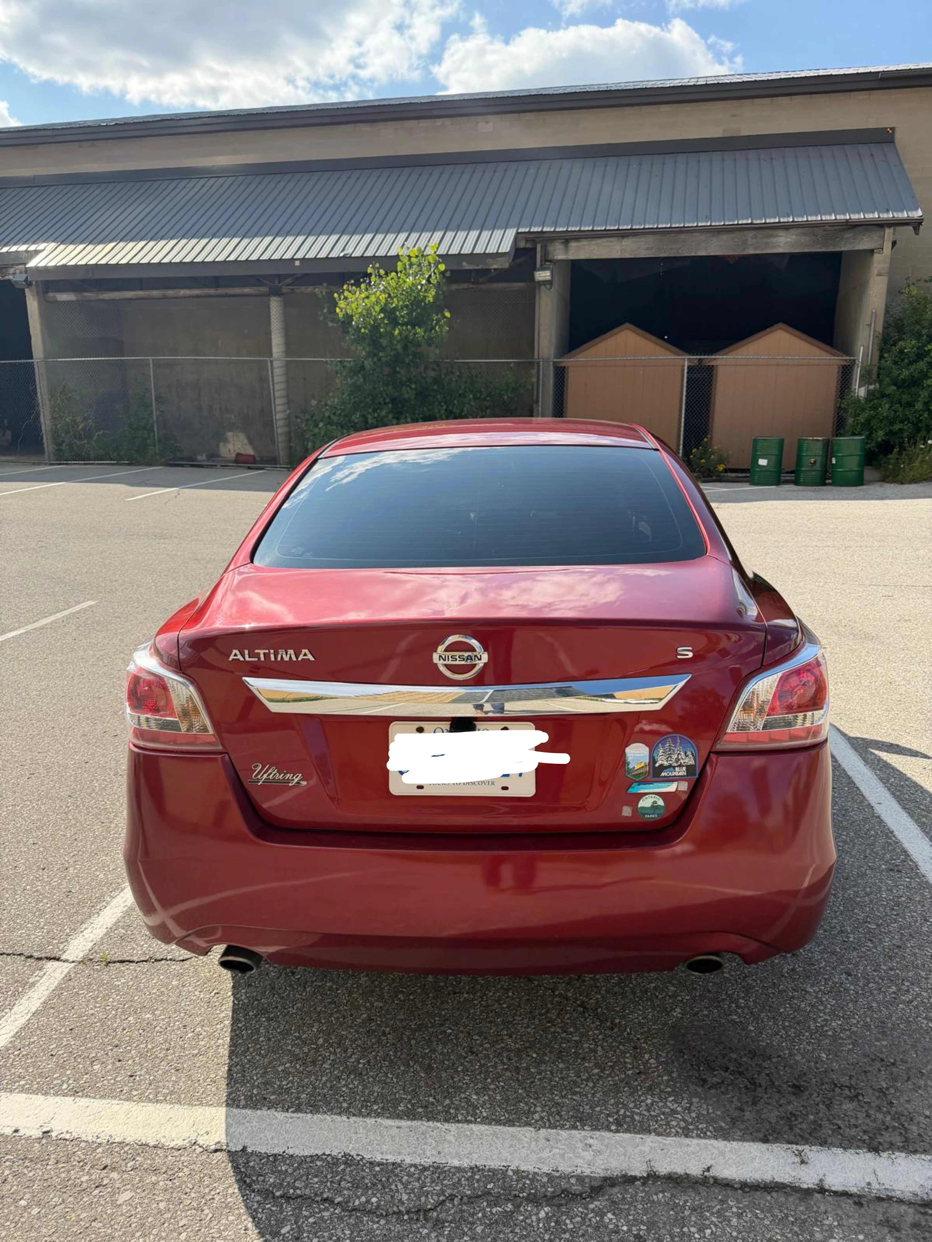 Red Nissan Altima Sedan - photo 4