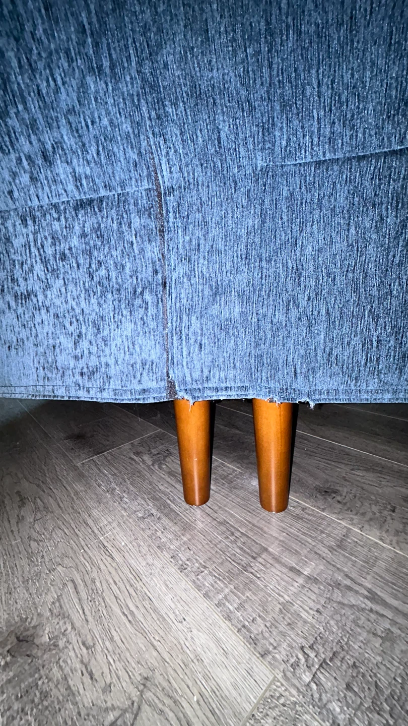 Sectional Couch - photo 3