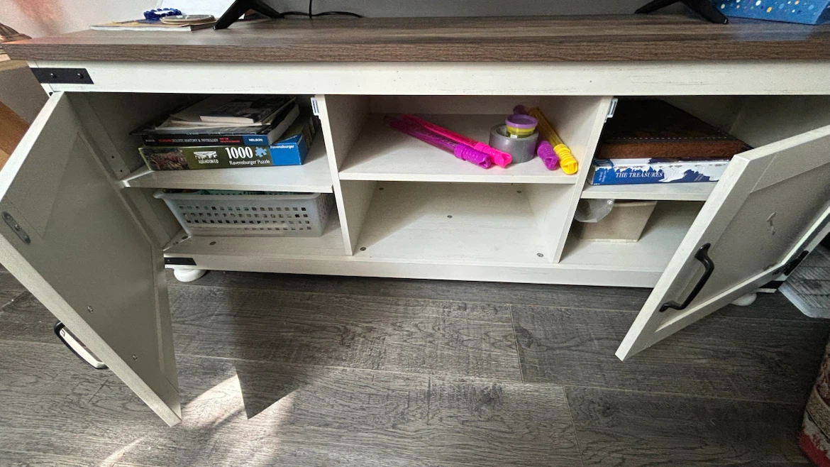 Large TV Stand - photo 3