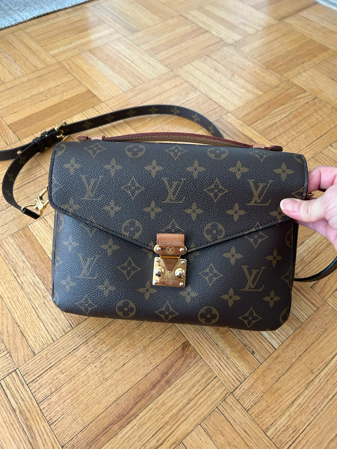 Louis Vuitton Monogram Pochette Métis Bag - photo 4