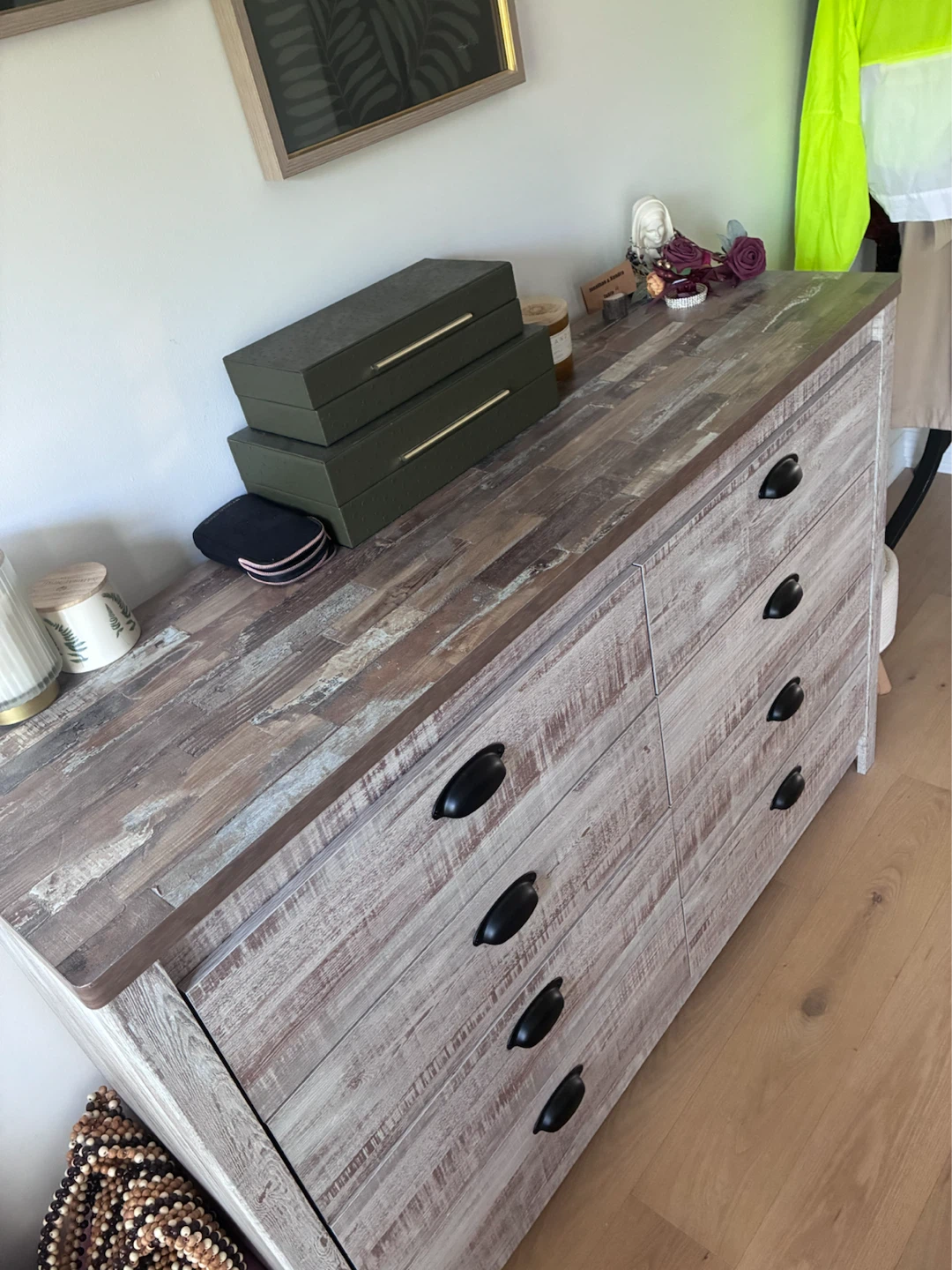 Kaia Bedroom 8-Drawer Dresser - Whitewash - photo 2