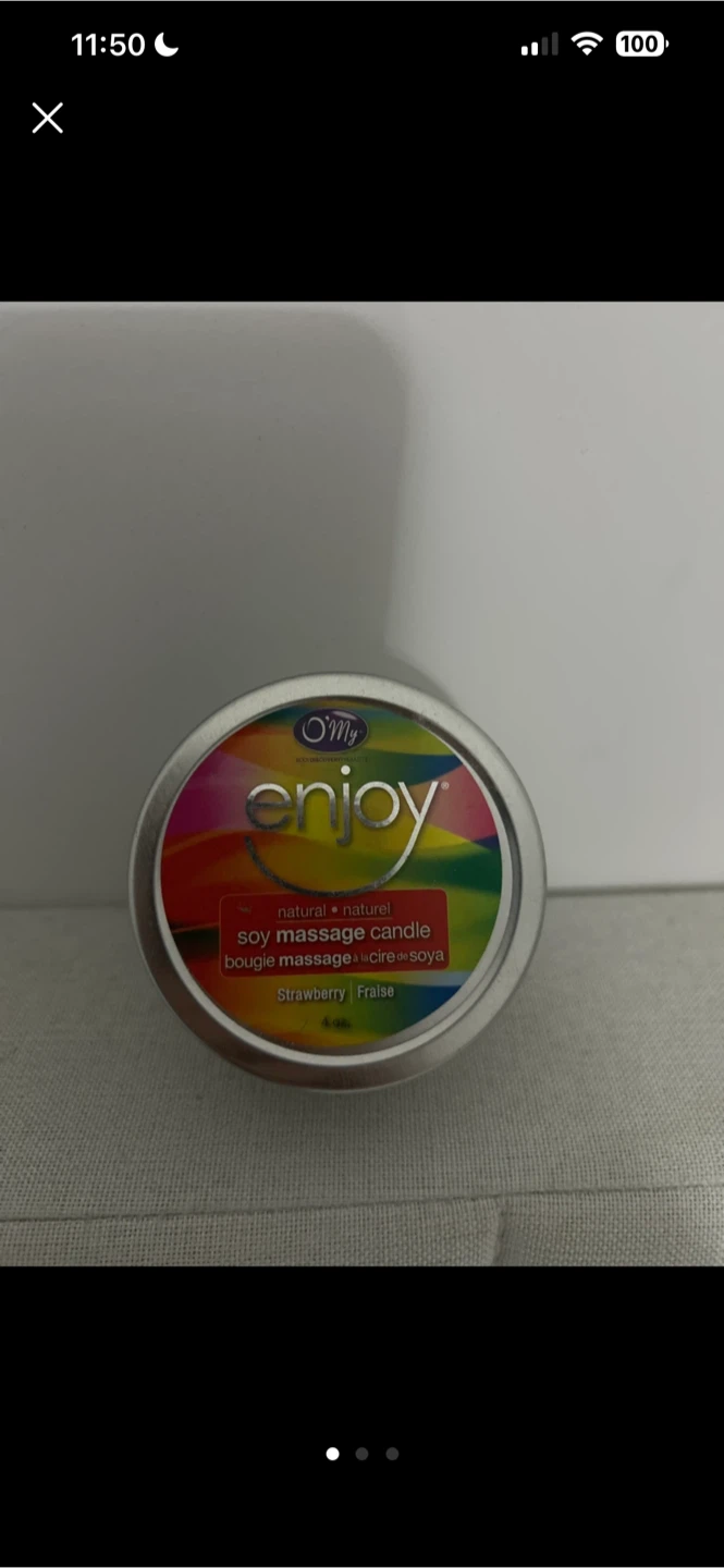 O'My Enjoy Strawberry Soy Massage Candle 4 oz - photo 2