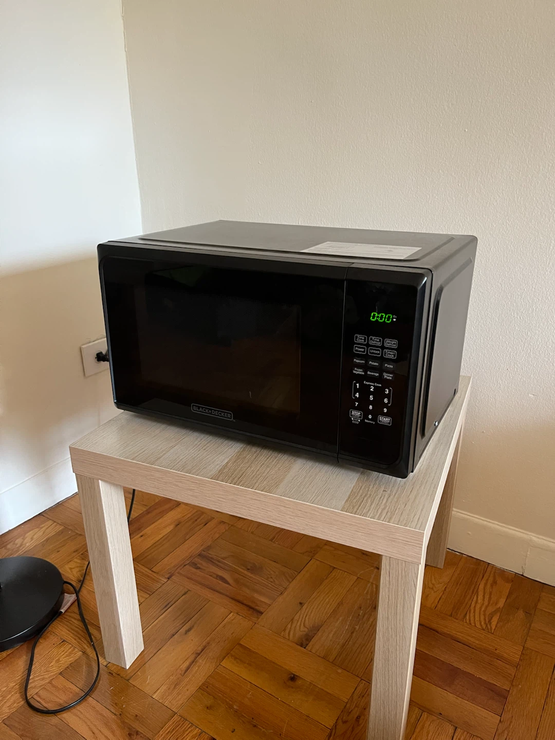 BLACK+DECKER Microwave