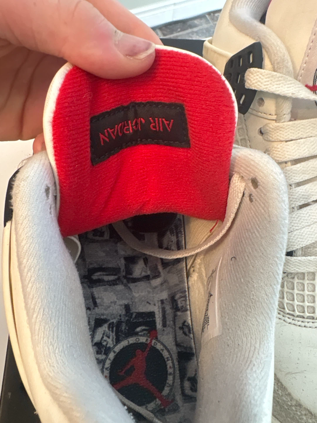 White Jordan 4s. Used, easily  cleanable. Dropped this year - photo 2