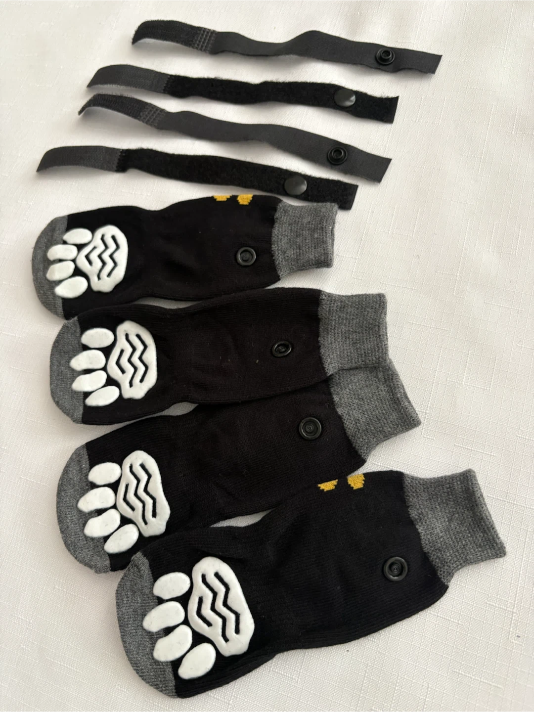 Pet Paw Socks with Grips (Set of 4)