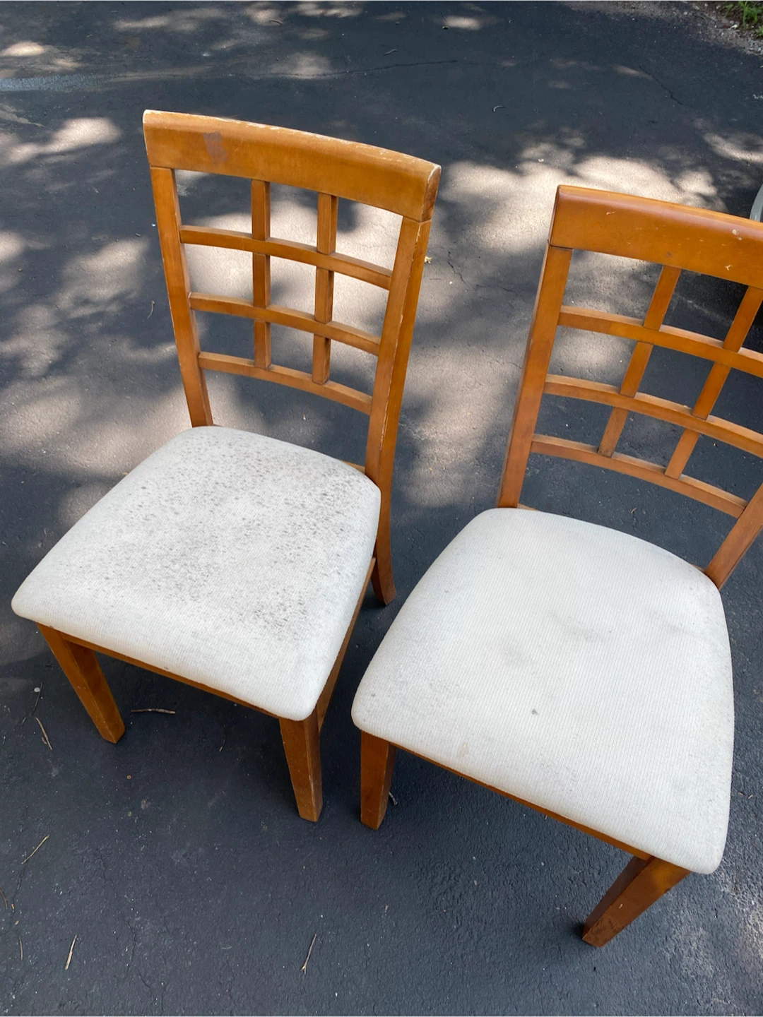 Set of 2 Wooden Dining Chairs with White Upholstery
