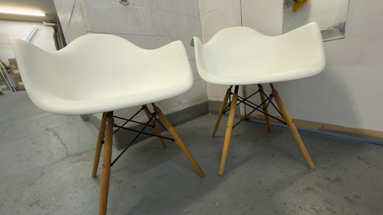 White Eames Style Armchair - photo 3