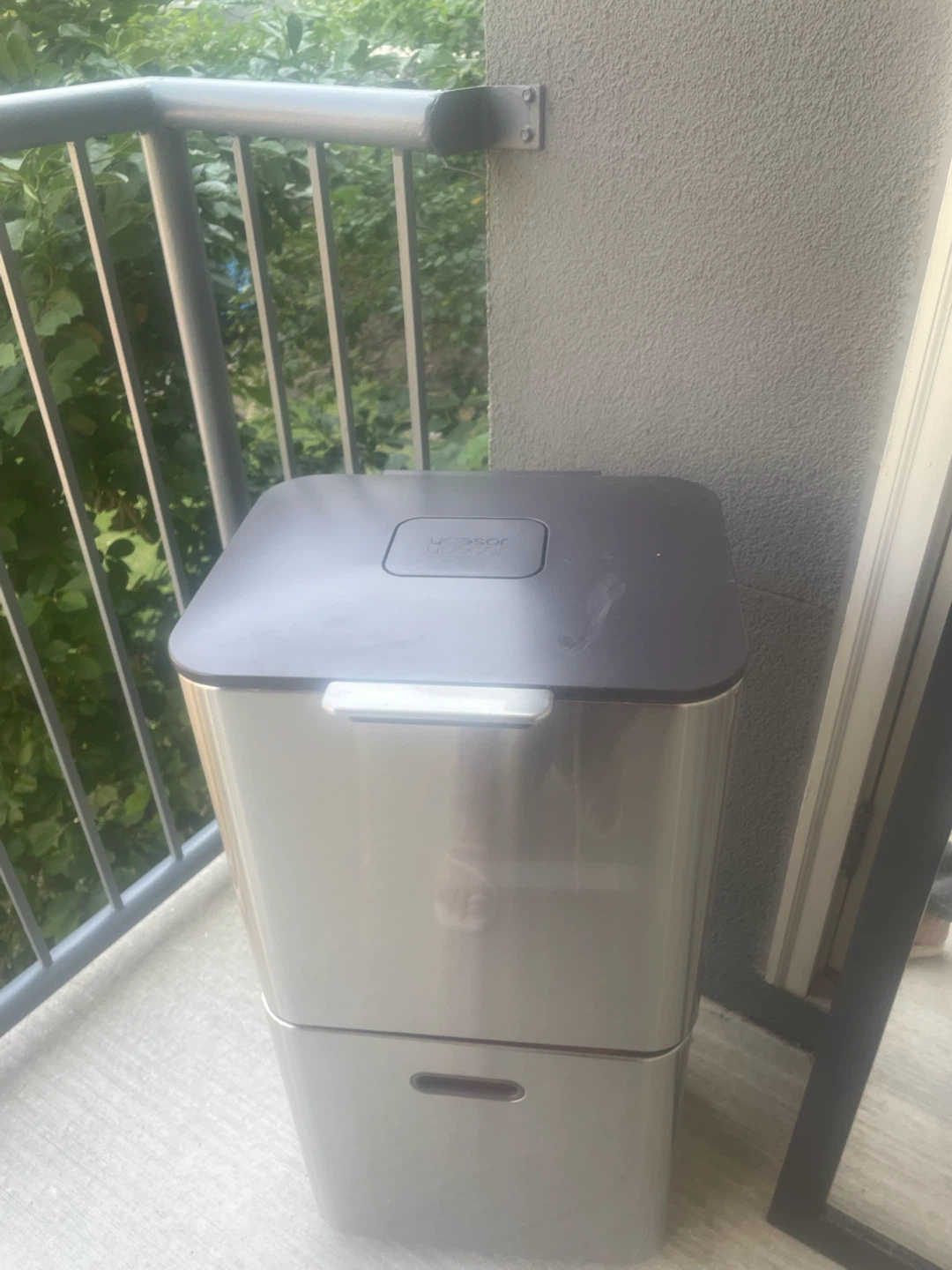 Joseph Joseph Totem Compact 40L Trash Can