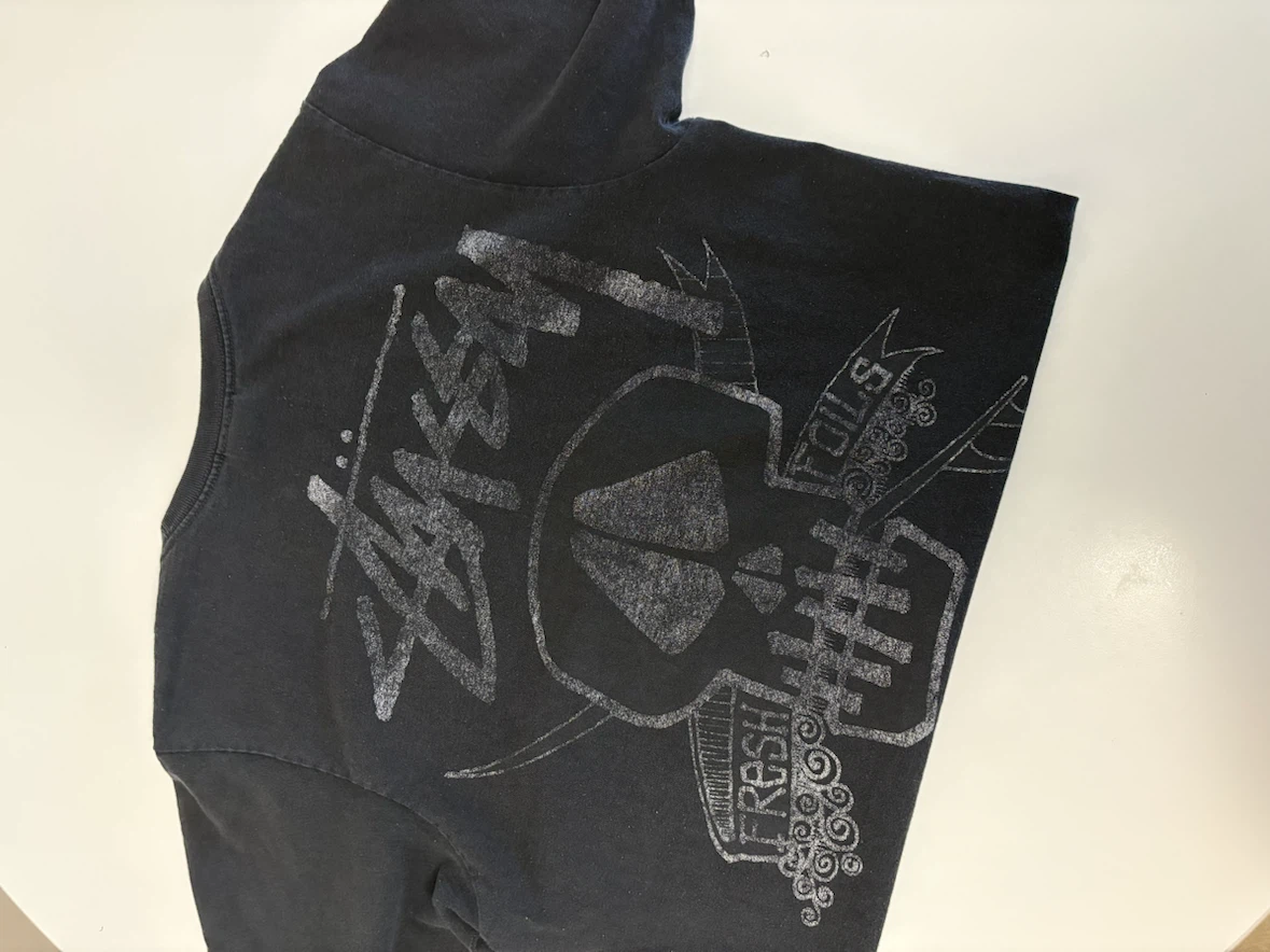 Stüssy Graphic T-Shirt ( small size) - photo 4