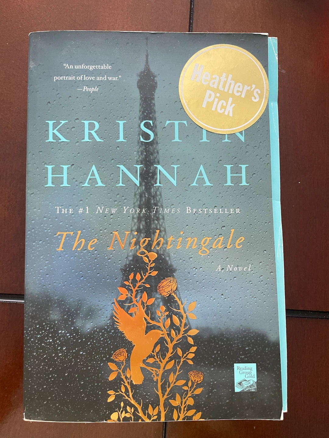 The Nightingale by Kristin Hannah Paperback Novel