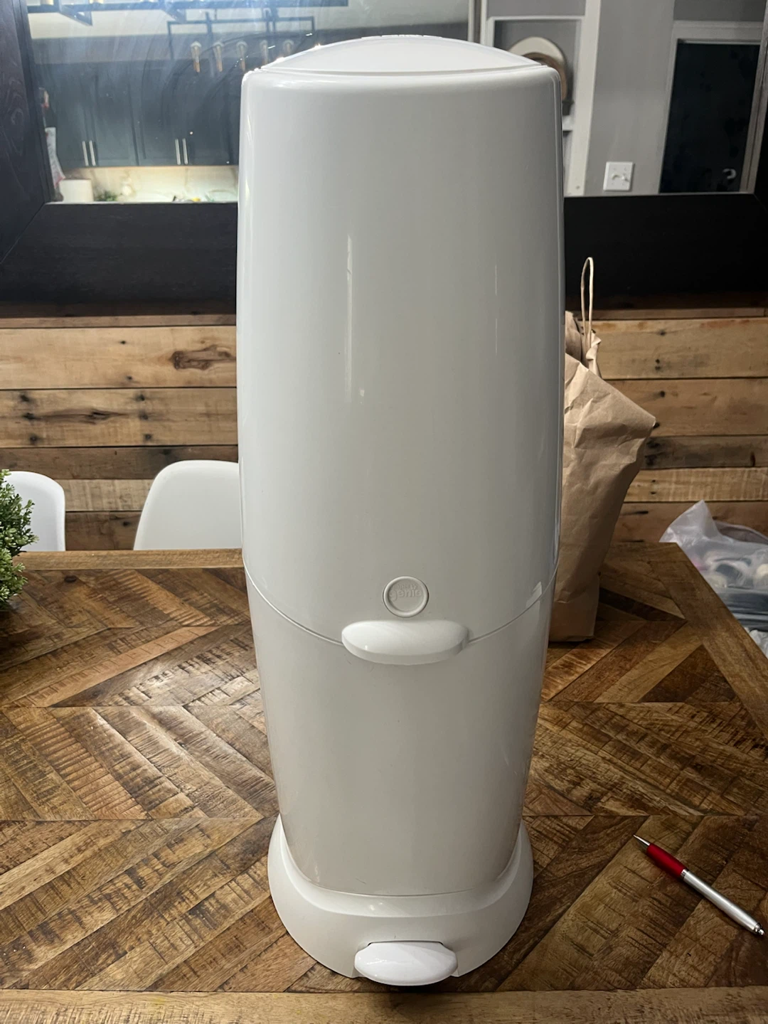 Playtex Diaper Genie Elite Diaper Pail