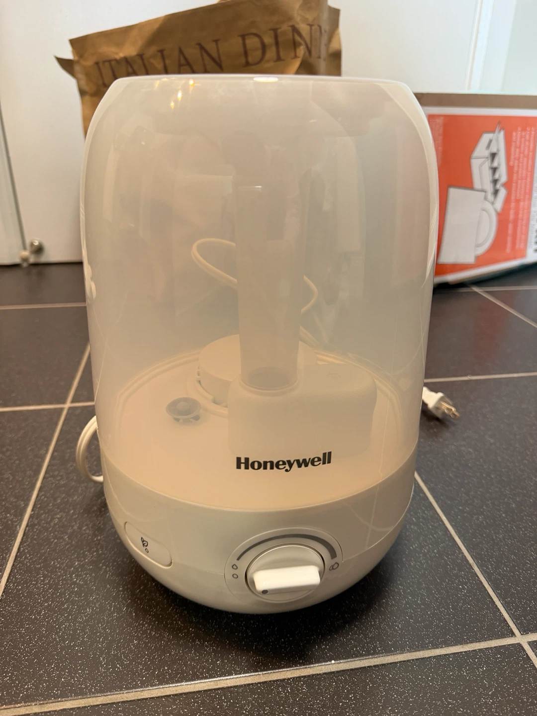 Honeywell Ultra Comfort Ultrasonic Cool Mist Humidifier - photo 2