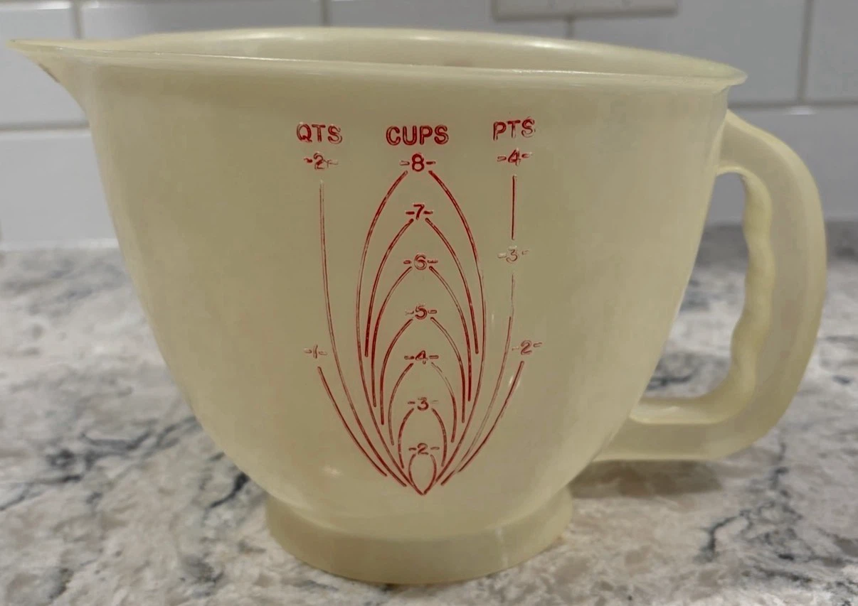 Vintage Tupperware Measuring Cups/Pitchers Set - photo 3