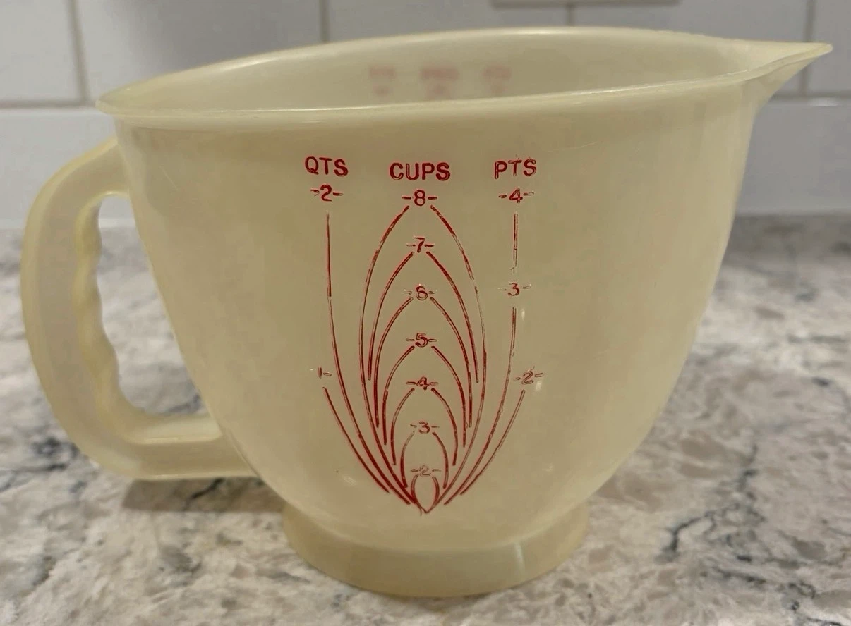 Vintage Tupperware Measuring Cups/Pitchers Set - photo 4