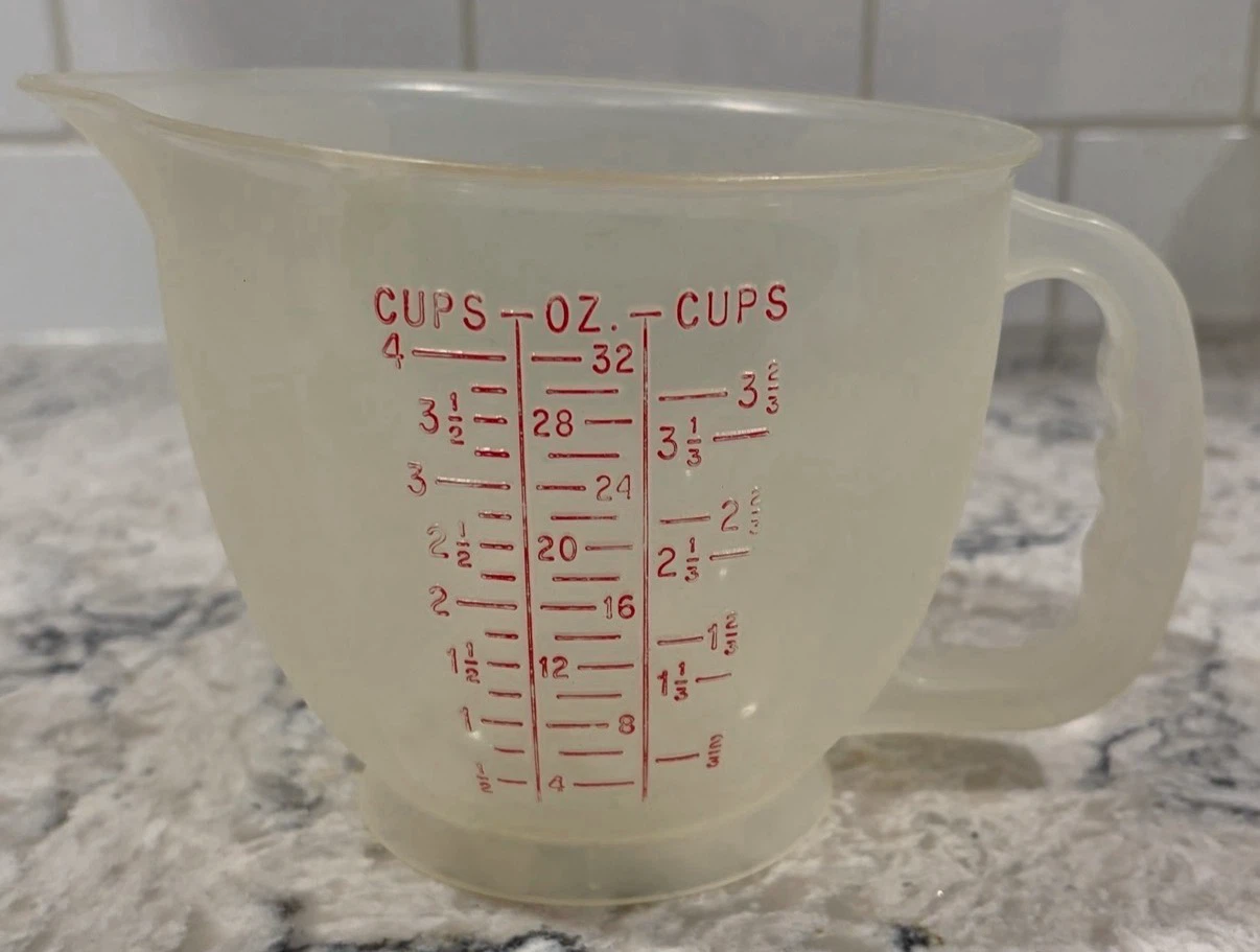Vintage Tupperware Measuring Cups/Pitchers Set - photo 5