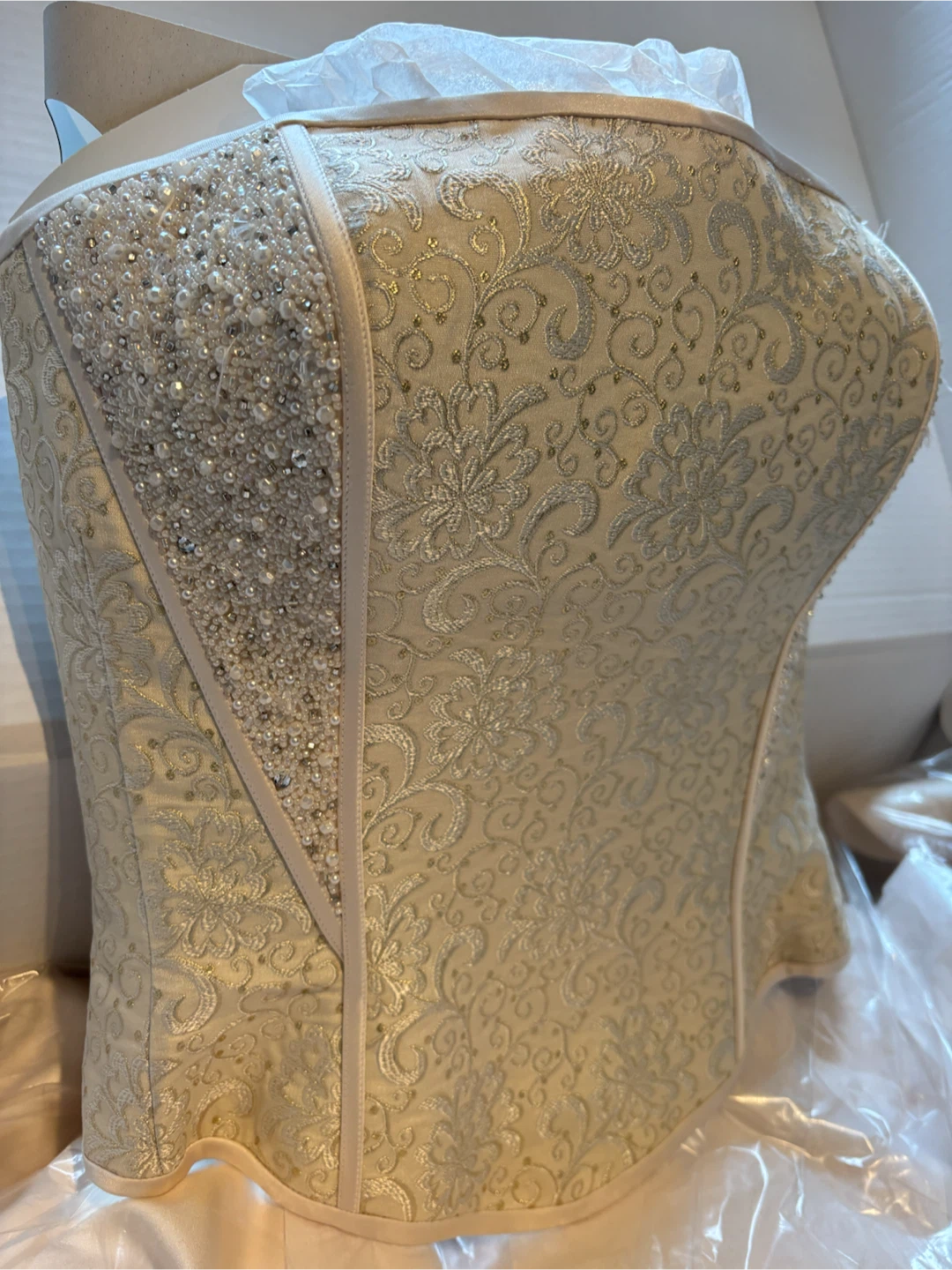 Elegant Wedding dress Veil and matching bolero