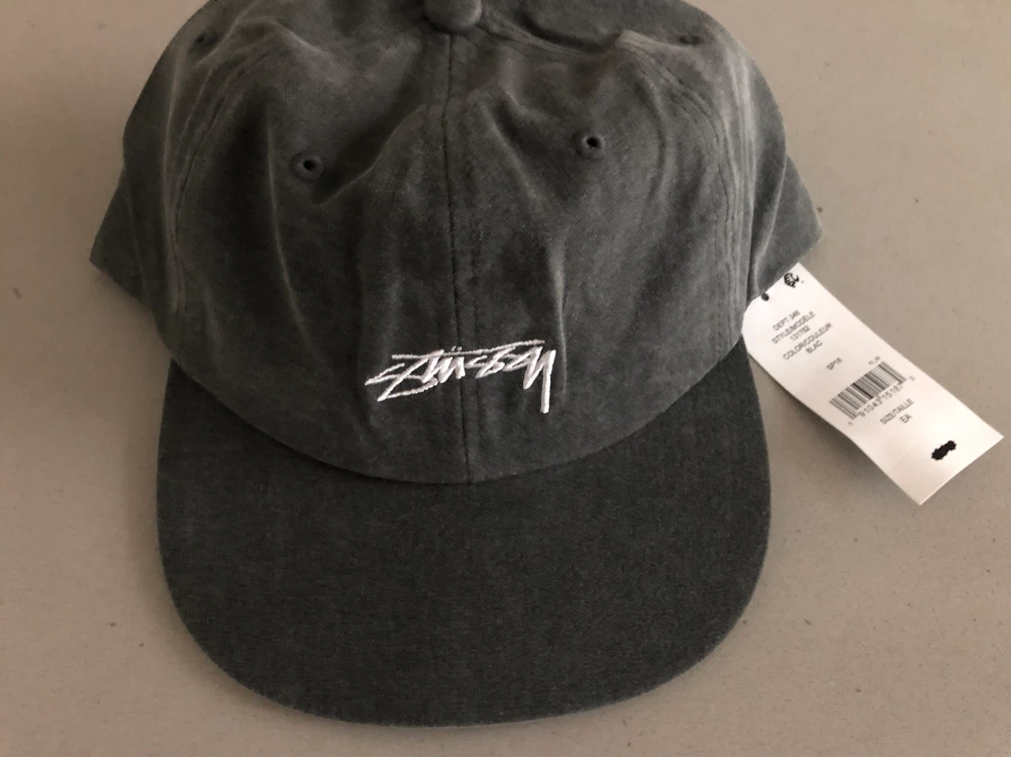 Brand-new Stüssy Baseball Cap - Grey