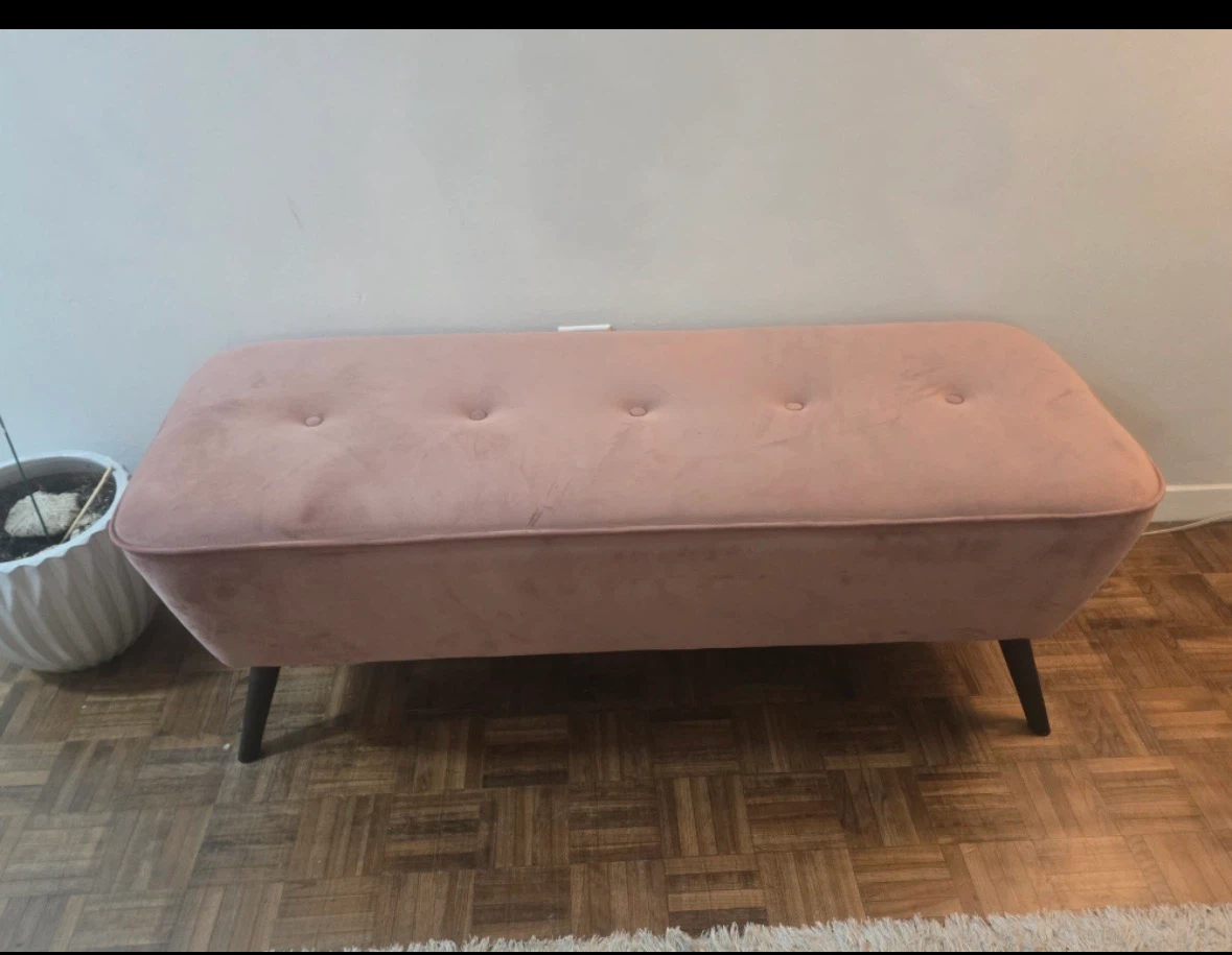 Pink Velvet Bench - photo 2