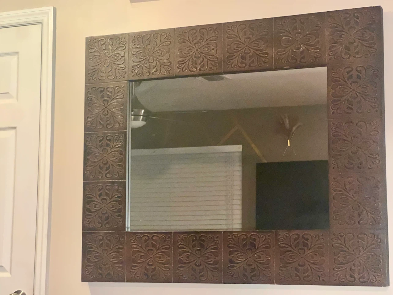Decorative Wall Mirror with Embossed Frame - photo 4