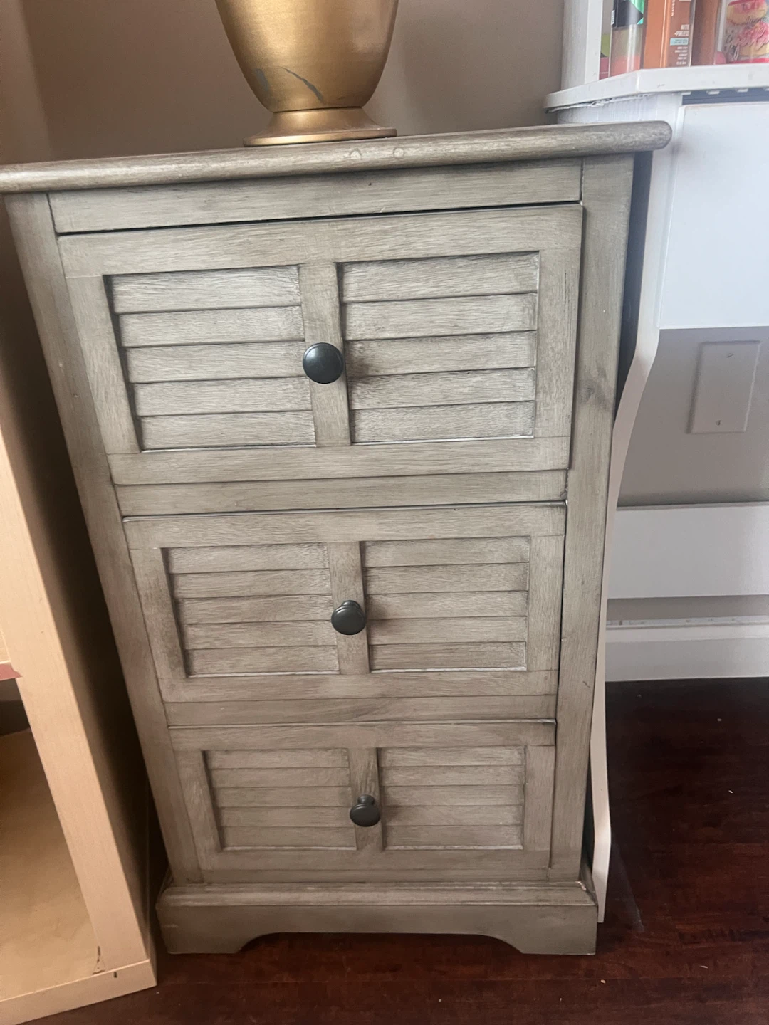Gray 3-Drawer Nightstand / End Table - photo 2